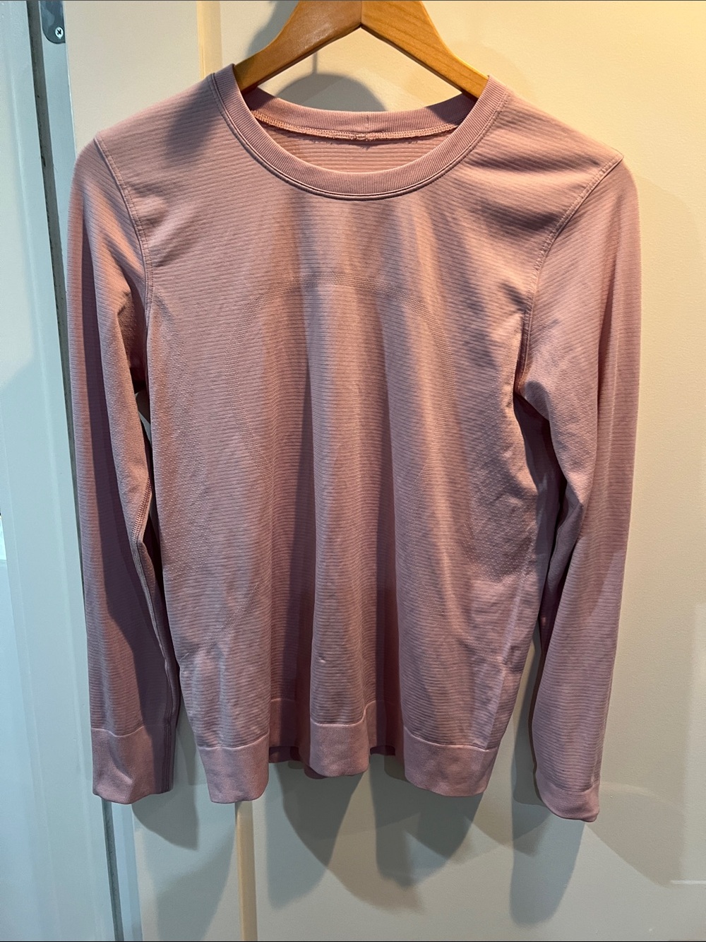 Light Mauve Lululemon Long Sleeve Ribbed Tee